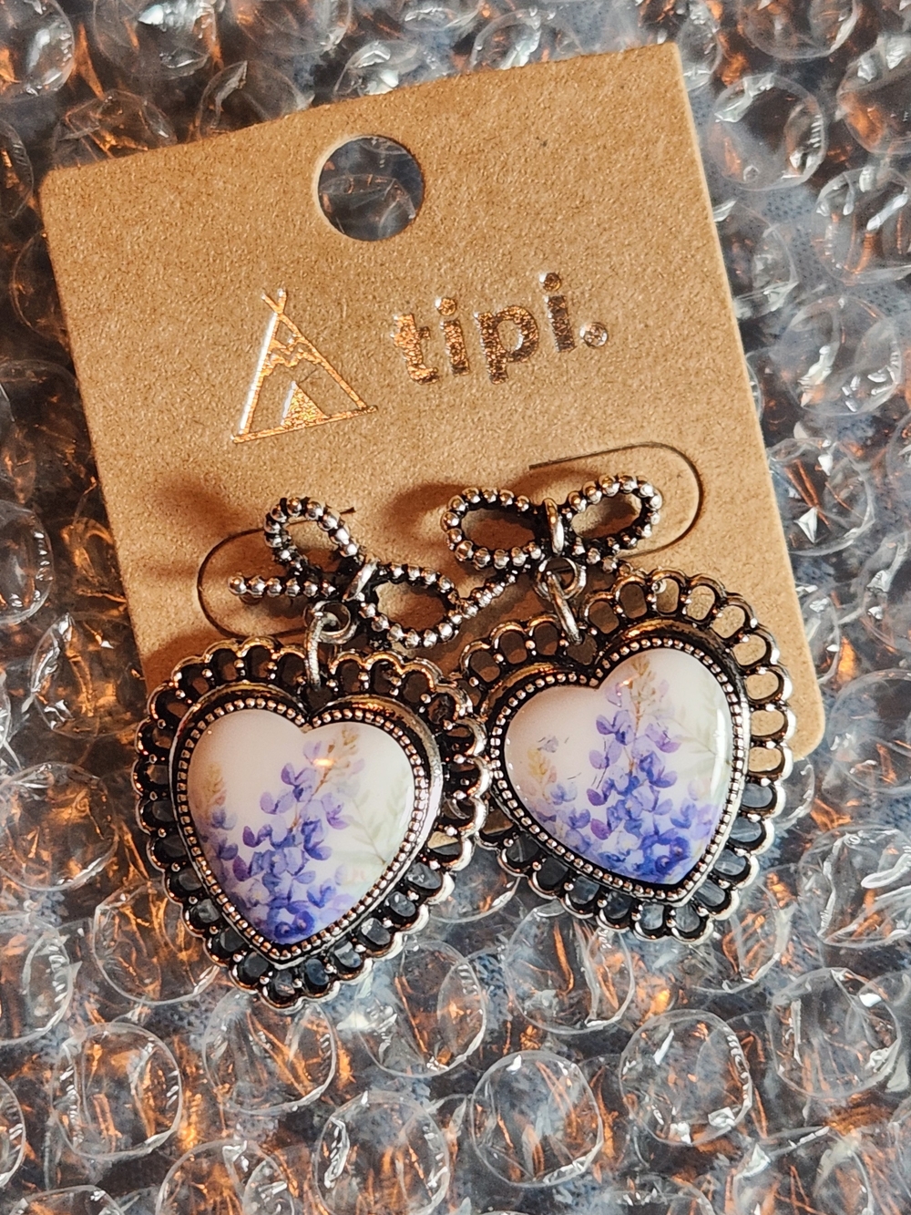 Tipi. Lavender Floral Heart Earrings - Bow Top Western Boho Purple NWT